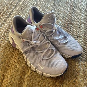 Nike Free Metcon 4 Pure Violet/Lilac/Haze/White Women Sneaker